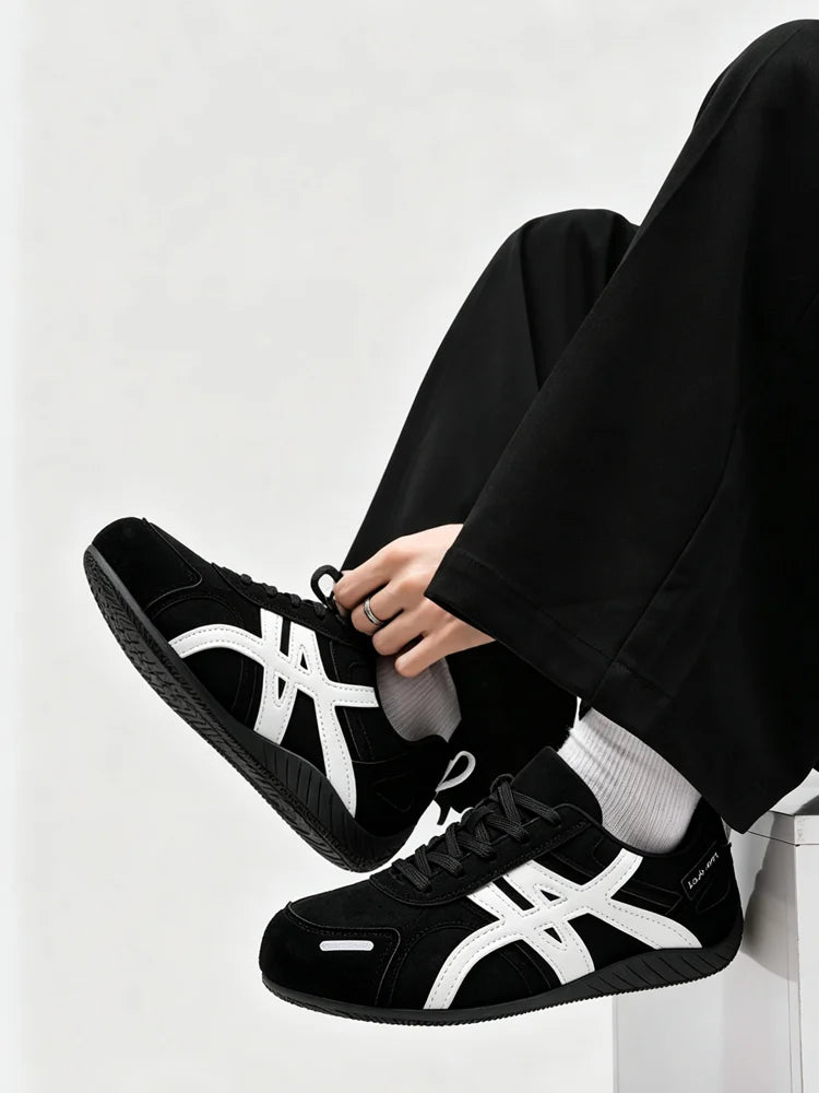 Men Women's Casual Shoes Four Seasons Soft-Sole Non-Slip Breathable Lightweight Outdoor Walking Shoes Couples Sports Board Shoes