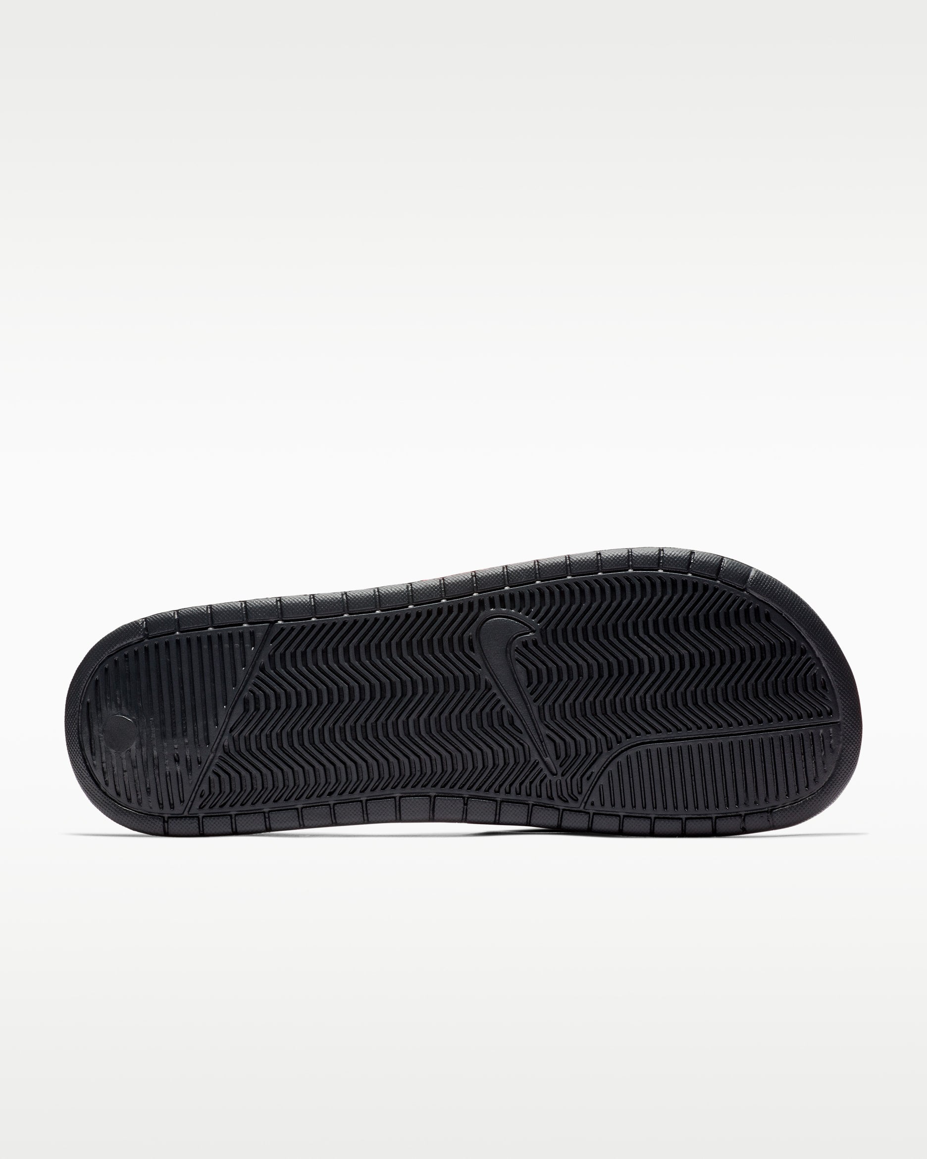 Nike Benassi Slides – Everyday Comfort & Classic Style