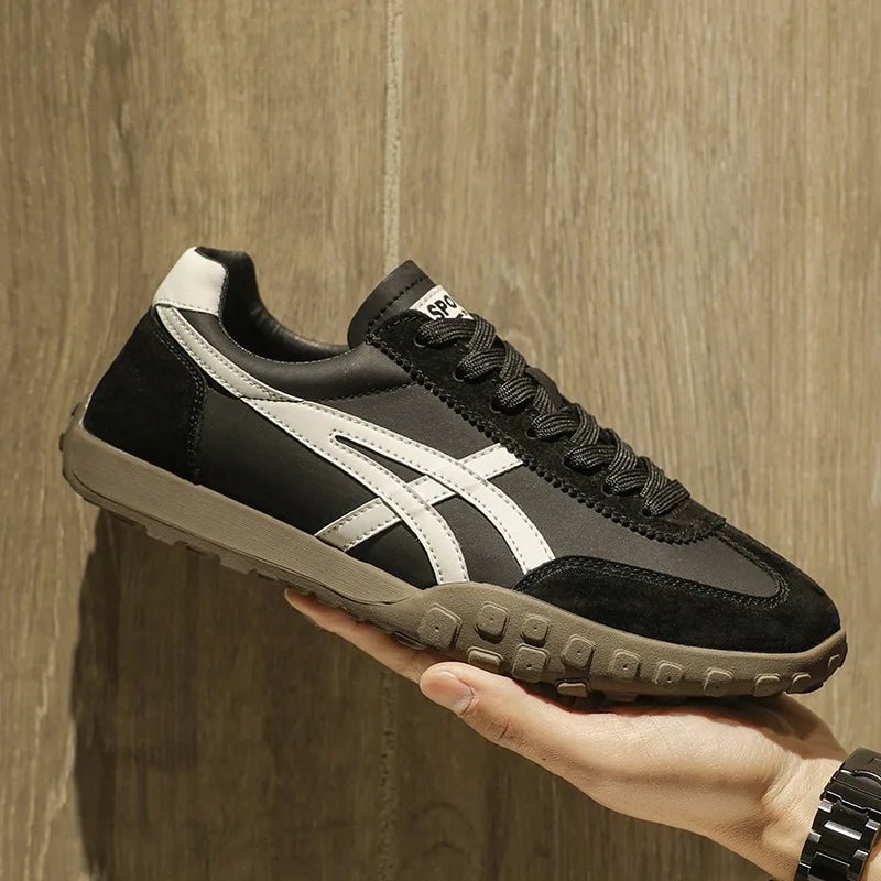 New Men's Casual Shoes High-quality Lightweight White Sneakers Comfortable Stylish Matching Chunky Sole Increasing Skate Shoes