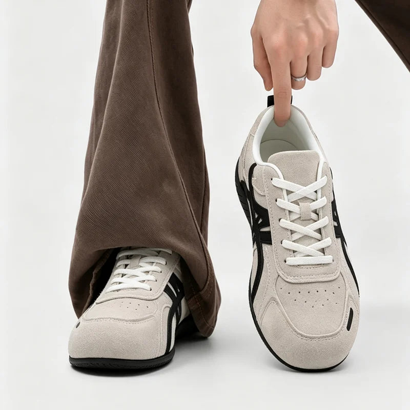 Men Women's Casual Shoes Four Seasons Soft-Sole Non-Slip Breathable Lightweight Outdoor Walking Shoes Couples Sports Board Shoes